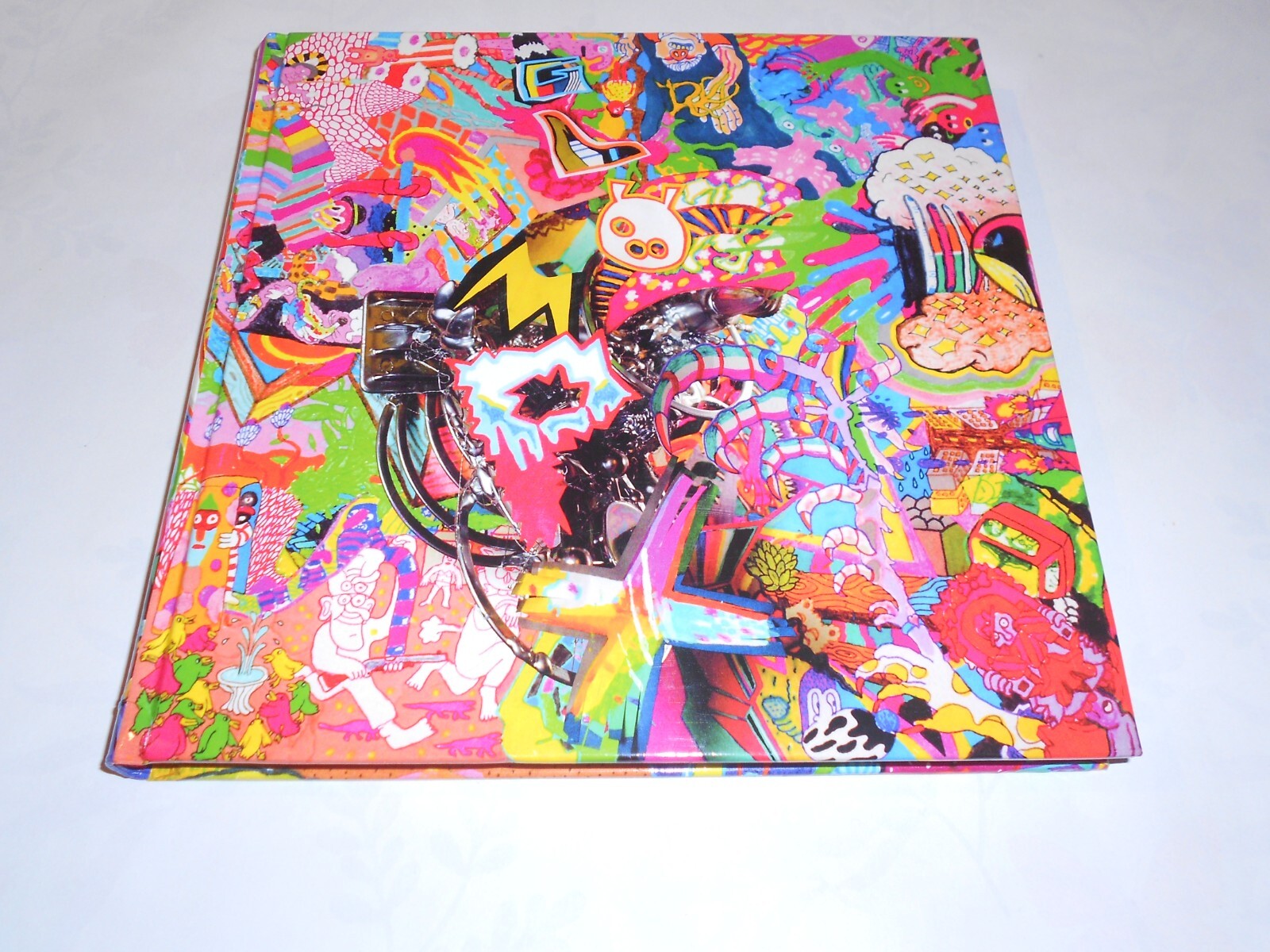 1st Edition Limited (1000 pcs) GlompX Comics Art Finland HC w/ CD-ROM NEW HTF
