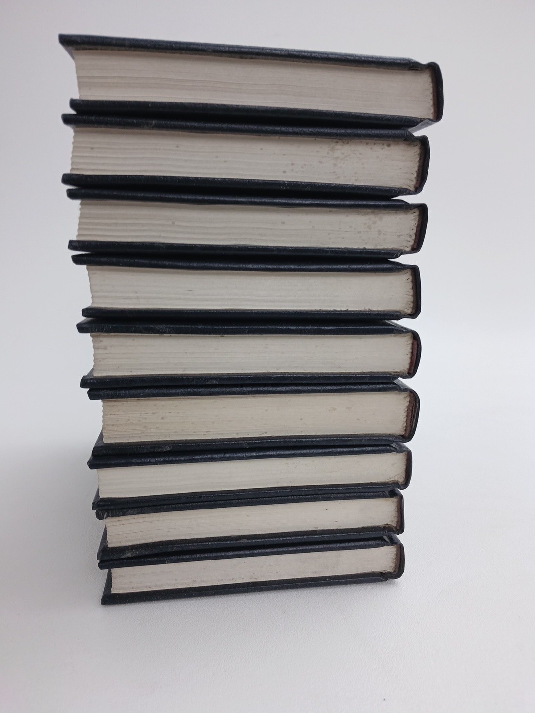 Lot Of 9 VTG Agatha Christie Bantam Leatherette Mystery Collection Books