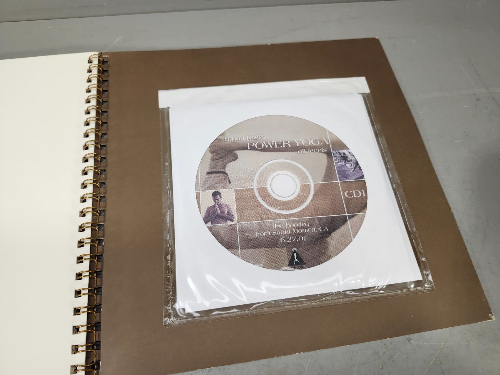 Bryan Kest’s Power Yoga 90 minute Workout Spiral Training Booklet w/ 2 Audio CD
