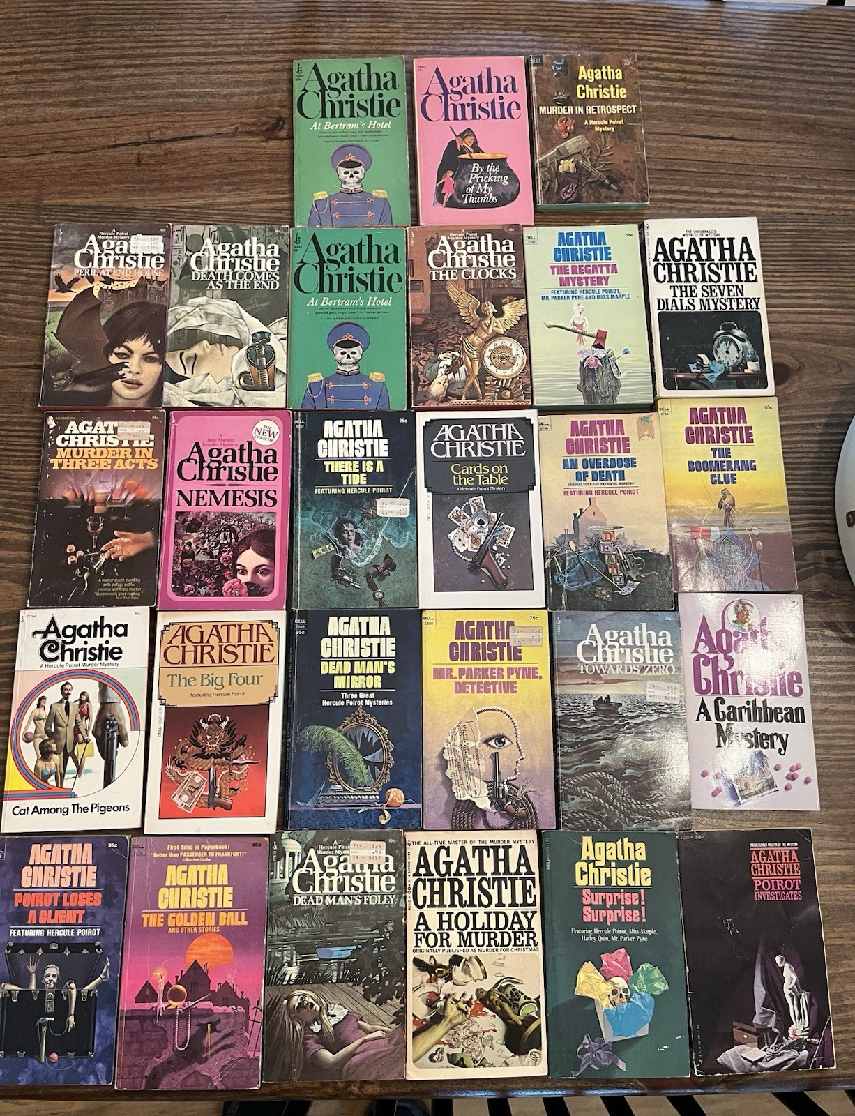 Lot Of 27 AGATHA CHRISTIE Novels Many Hercule Poirot Miss Marple Series Vintage