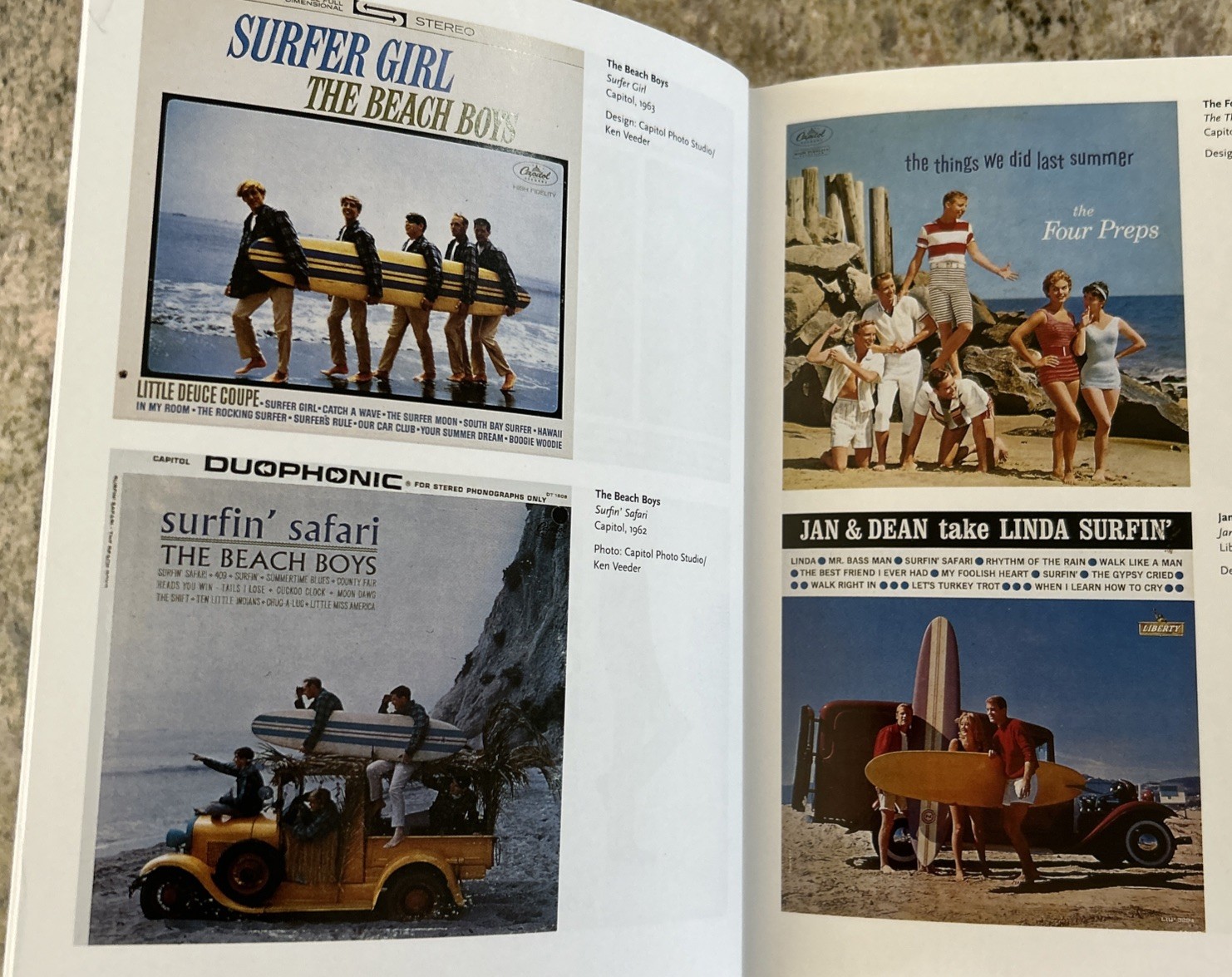 Book 1000 Record Covers by Michael Ochs Hardcover, Pictures 576 Pages