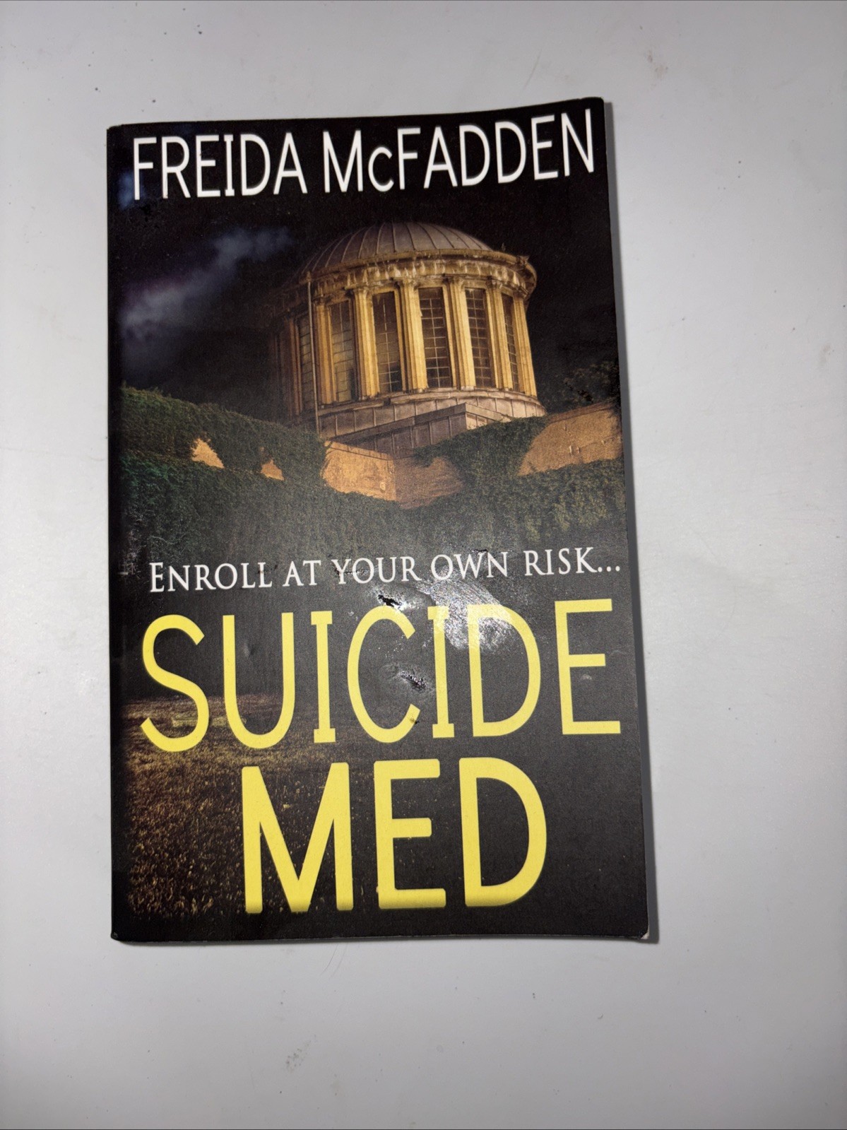 OOP RARE Suicide Med Freida McFadden 2014. New Low Price