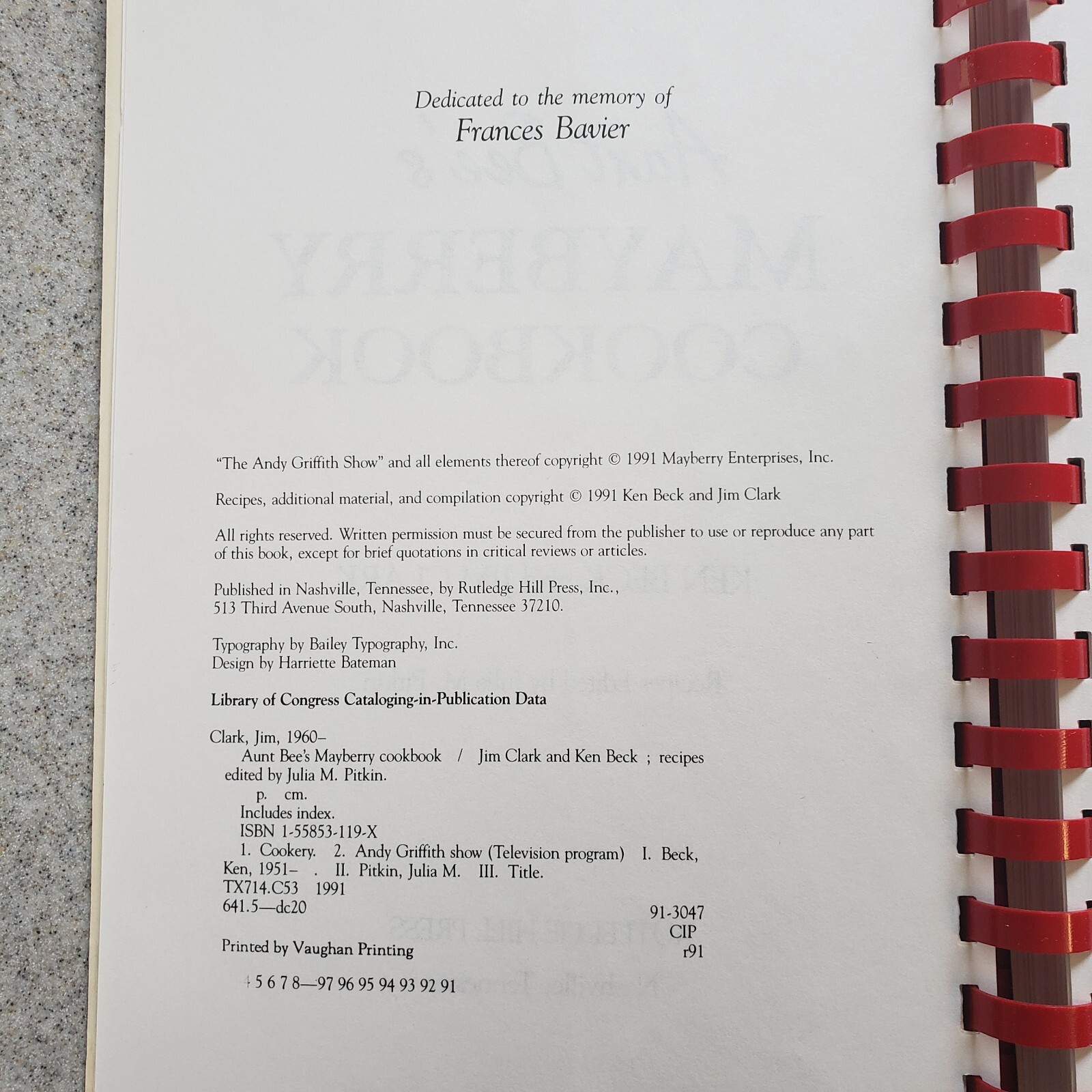 Aunt Bees Mayberry Cookbook 244 Pages Recipes Interesting Read Too