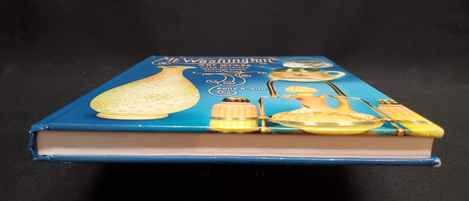 Mt. Washington Art Glass, Webb Burmese ID Value Guide Book HB 2003 Betty Sisk