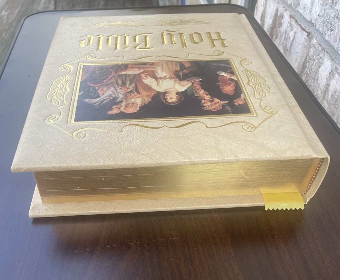 Holy Bible King James Red Letter Edition Illustrated Very Large Weighs 5lbs8oz