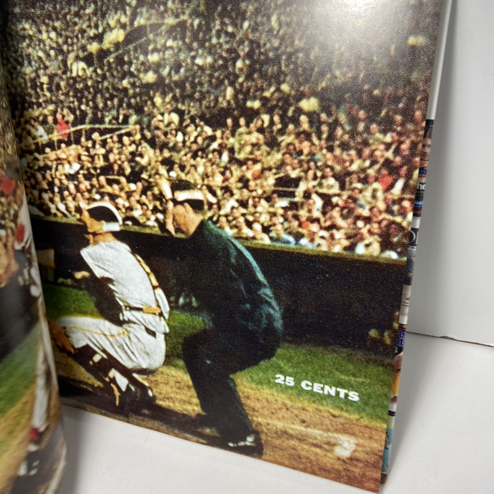 Sports Illustrated The Covers Editors of Sports Illustrated Hardcover Book DJ