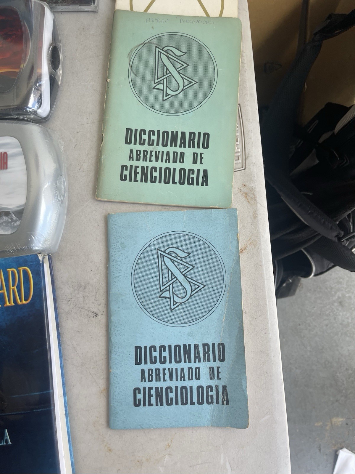 Scientology Books and Lectures Lot L Ron Hubbard Dianetics Lot of 14 in Spanish