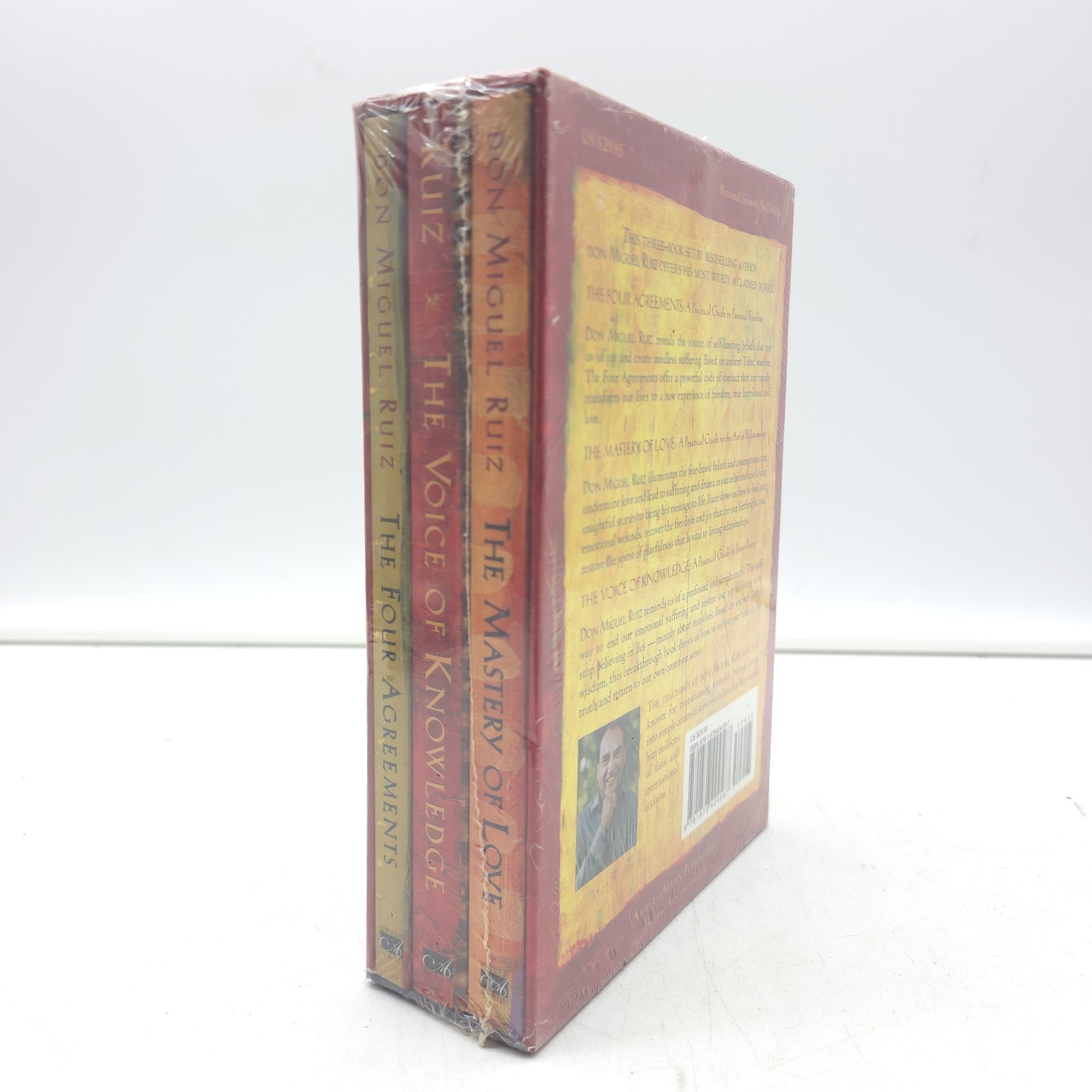 Four Agreements Toltec Wisdom Collection : 3-Book Boxed Set by Janet Mills…