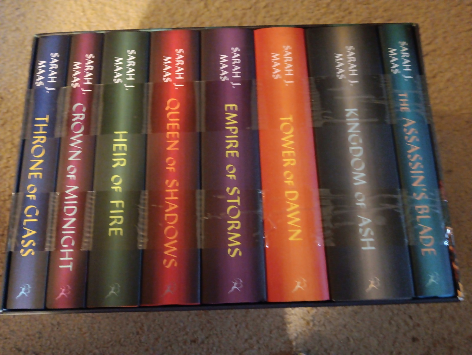 Throne of Glass Hardcover Box Set by Sarah J. Maas (2023, Hardcover)