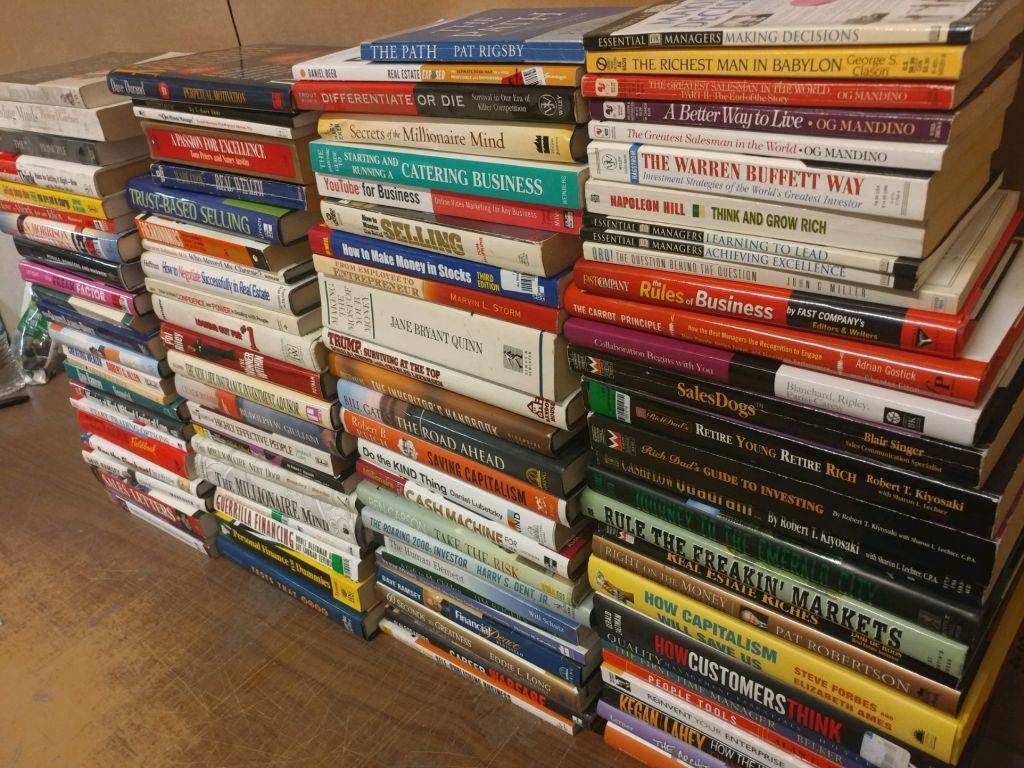 Books by Genre 5 LBS (Pounds) Box Value Lot Sorted Hardback / Paperback MIX SET