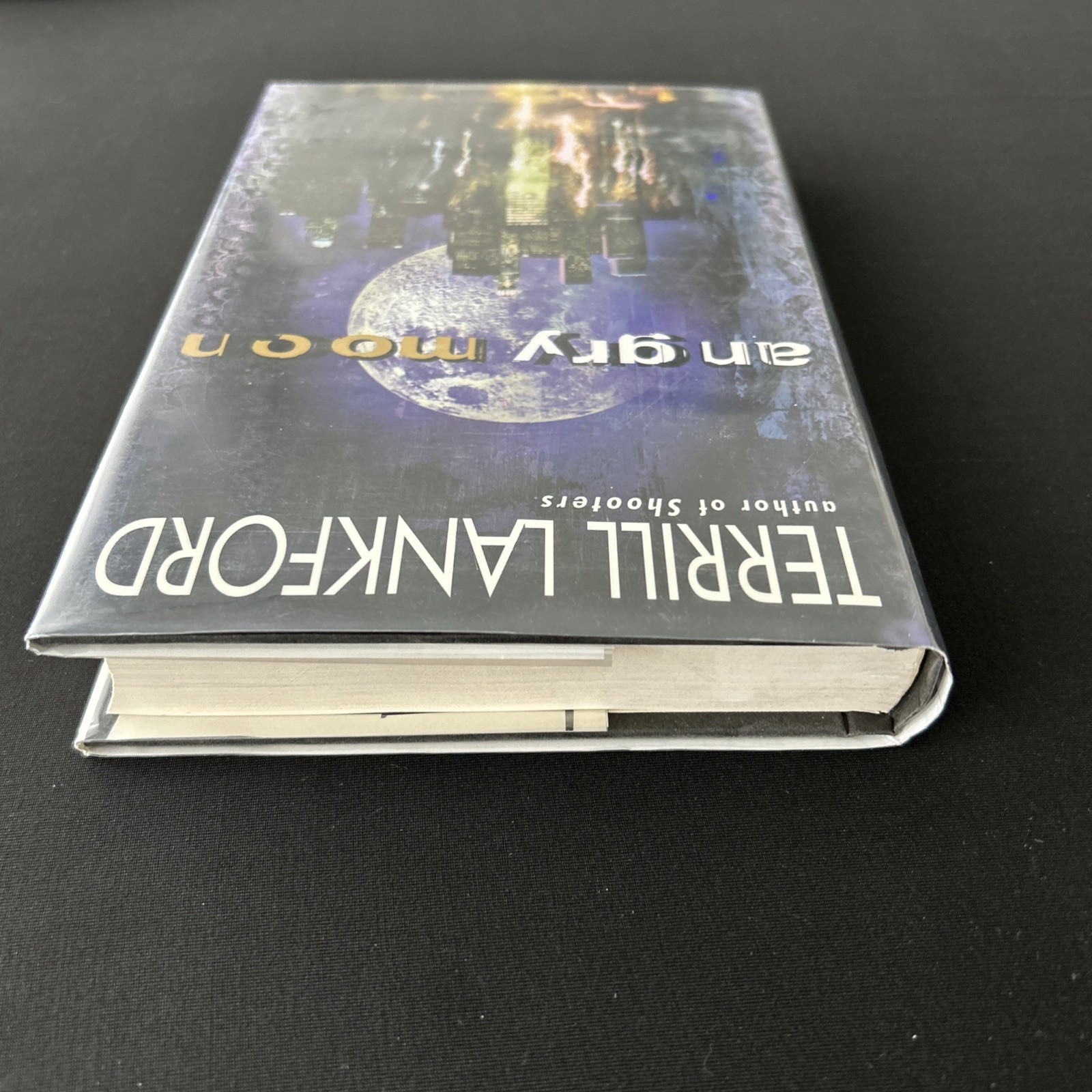 Angry Moon by Terrill Lankford (1997, Hardcover) 1st Ed. ~ Brand New ~ SIGNED