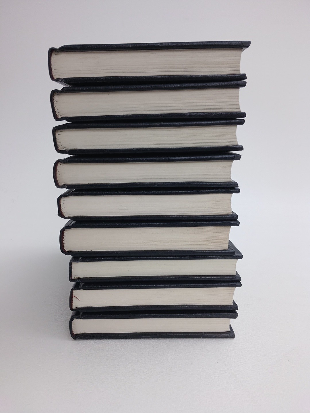 Lot Of 9 VTG Agatha Christie Bantam Leatherette Mystery Collection Books