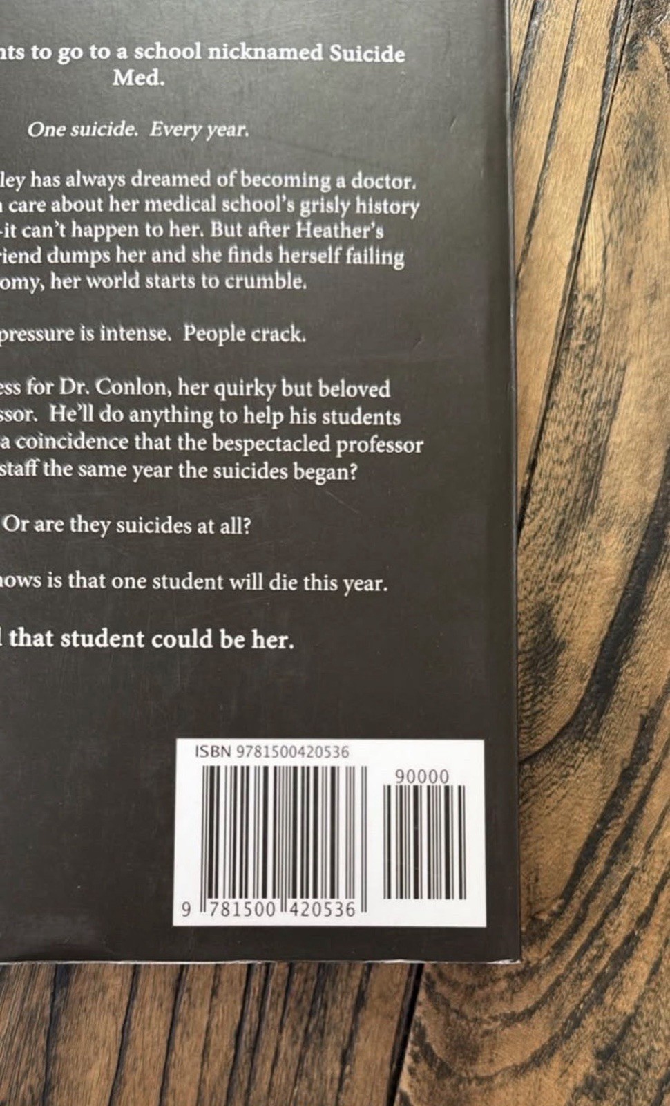 Suicide Med. Author: Freida McFadden. Out Of Print. Authentic