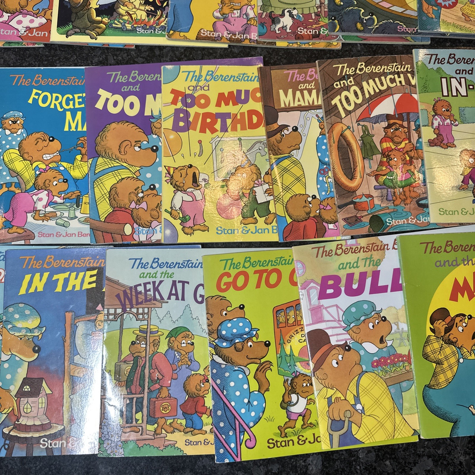 Lot of 35 Vintage Berenstain Bears Books 1980s 1990s Paperback EUC