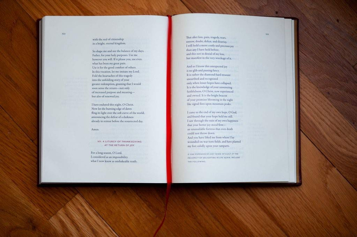 Every Moment Holy, Volume II: Death, Grief, & Hope (Over 100 Prayers and Illustr