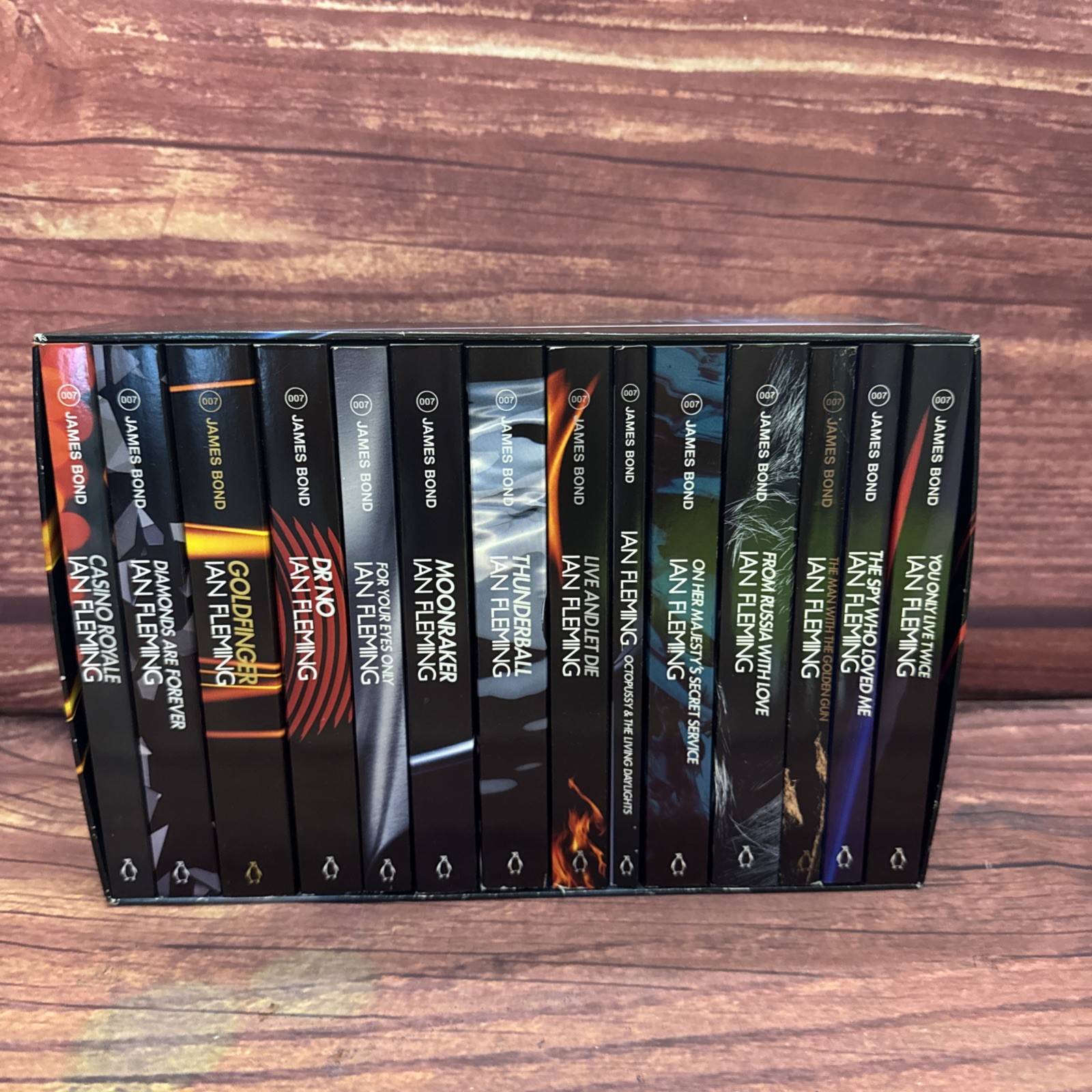 James Bond 007 – 14 Book Box Collectors Set Ian Fleming Paperback Books
