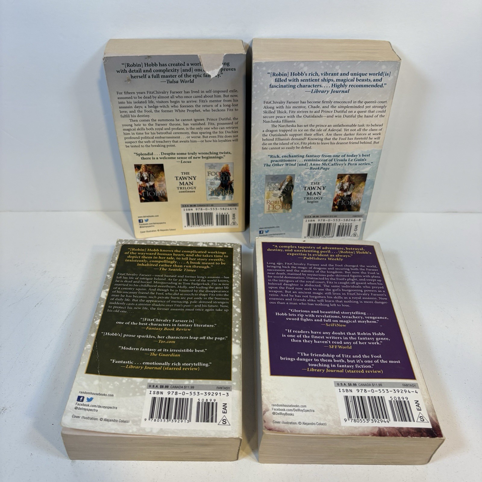 Robin Hobb Lot If 4 Books – Tawny Man 1, 3 & Fitz And Fool 1, 2