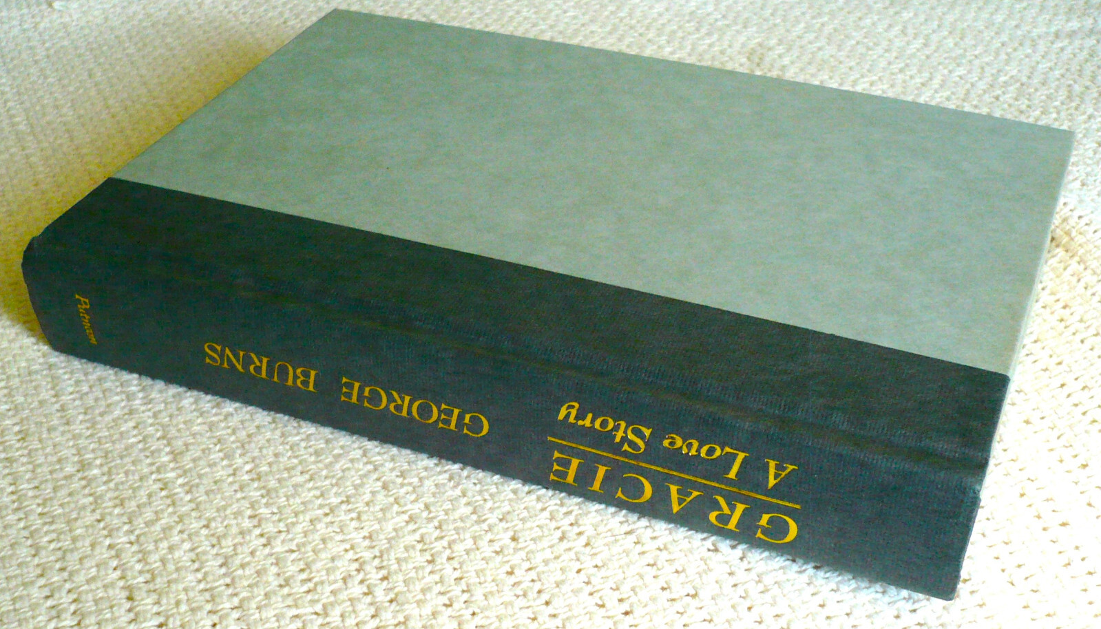 GRACIE A LOVE STORY by GEORGE BURNS – PUTNAM HARD COVER/DJ – 1988 – GOOD SHAPE!