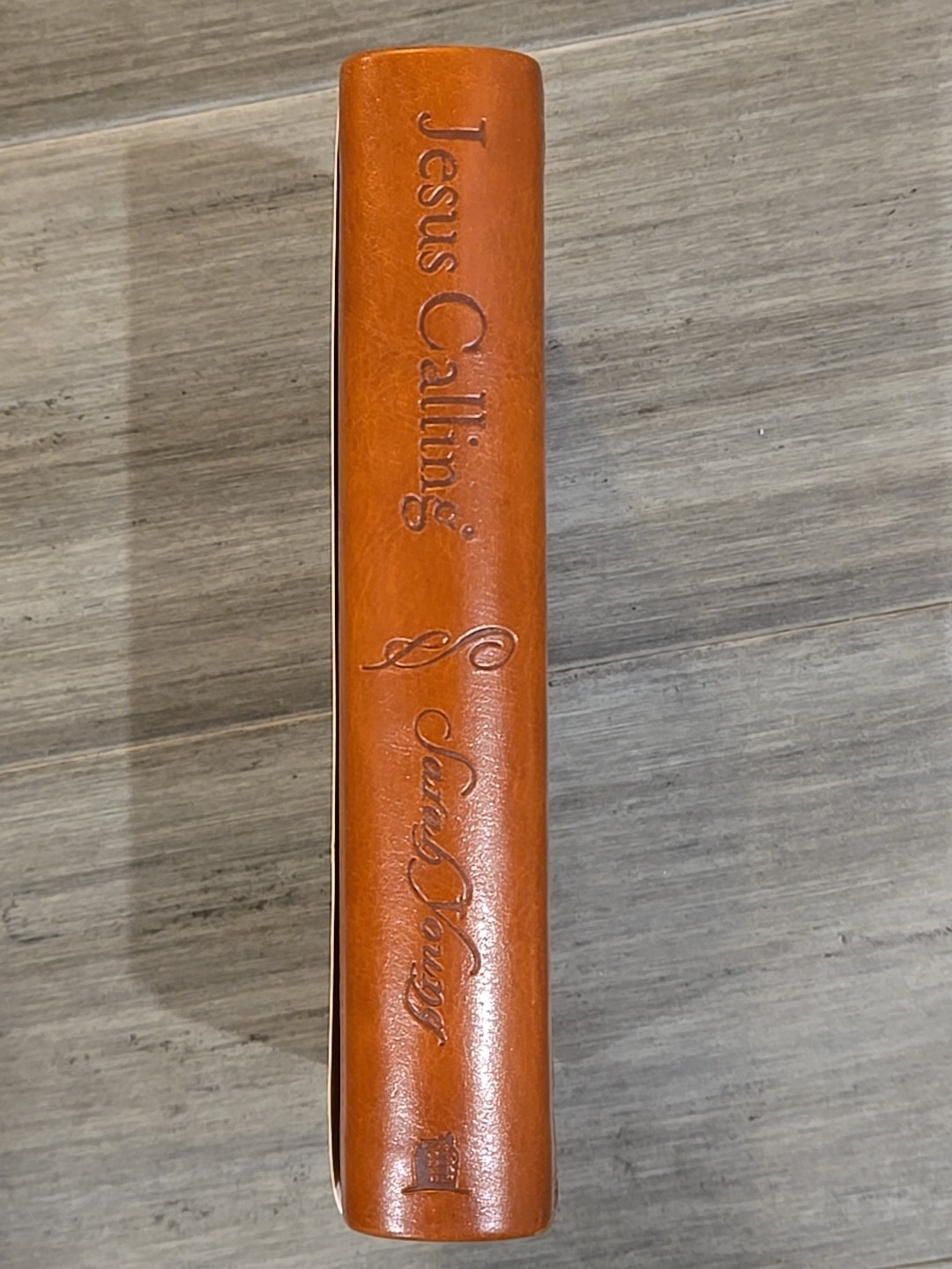 Jesus Calling Large Text Brown Leathersoft Enjoying Peace Sarah Young Large Text