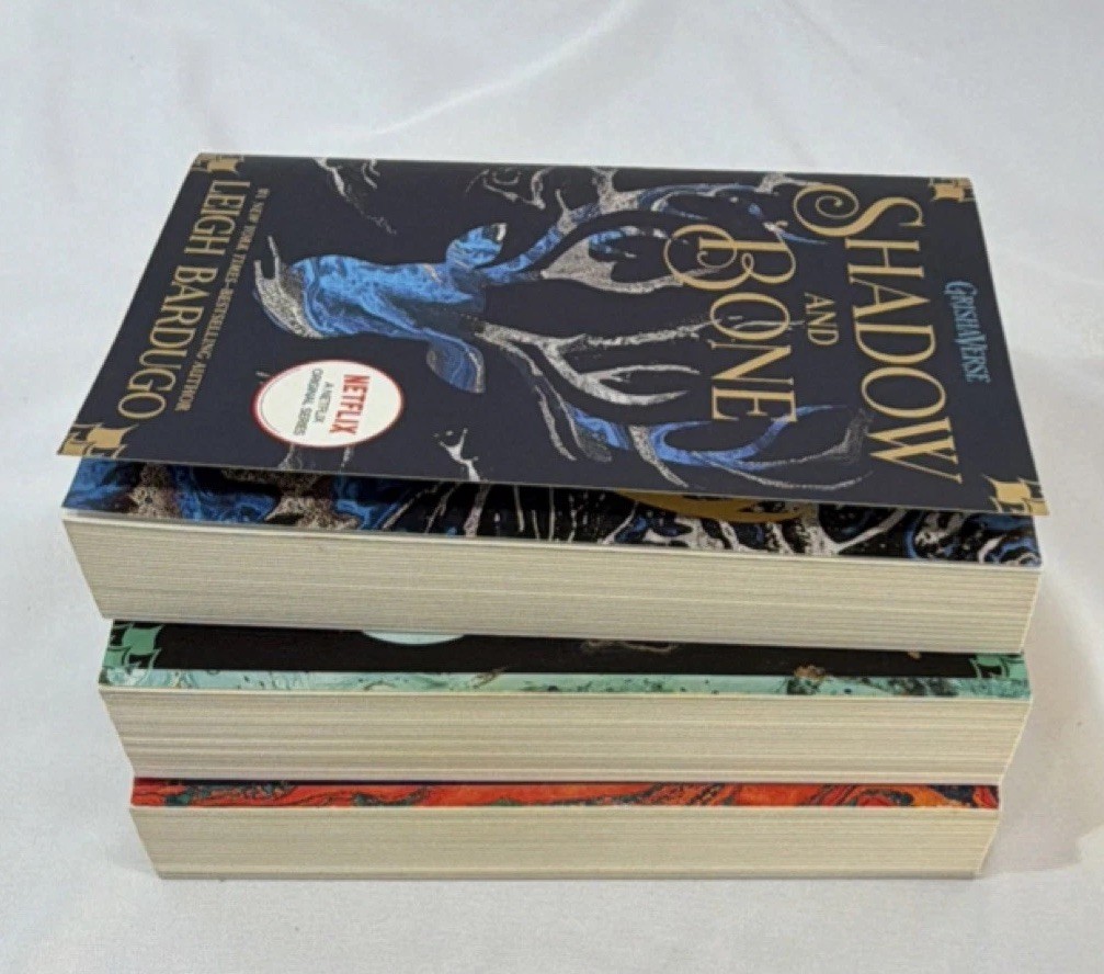 Leigh Bardugo Shadow and Bone Trilogy Box Set Square Fish Grishaverse Fantasy