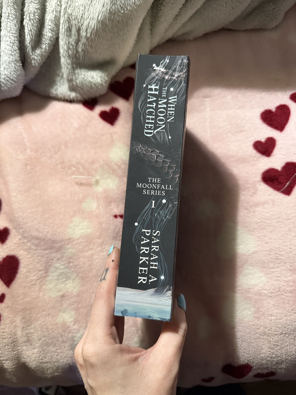 When the Moon Hatched Parker, Sarah A Paperback Very Good