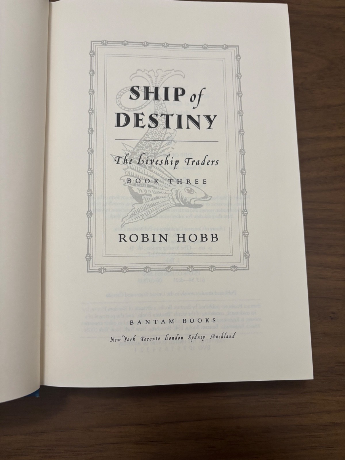 Ship of Destiny (The Liveship Traders, Book 3) by Robin Hobb (2000, Hardcover)