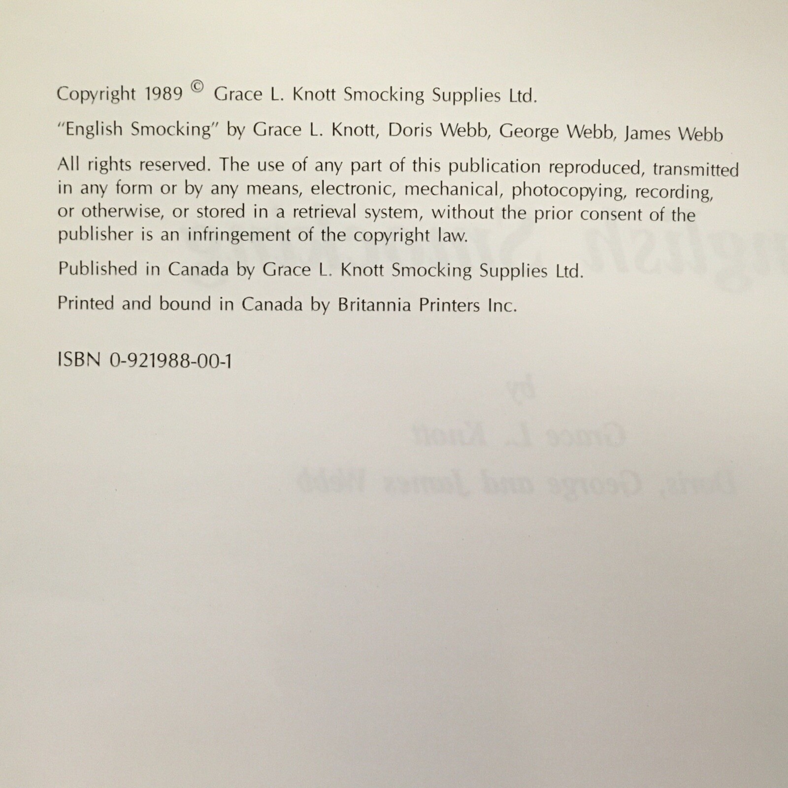 English Smocking Booklet Grace L Knott Doris George and James Webb 1989 44 Pages
