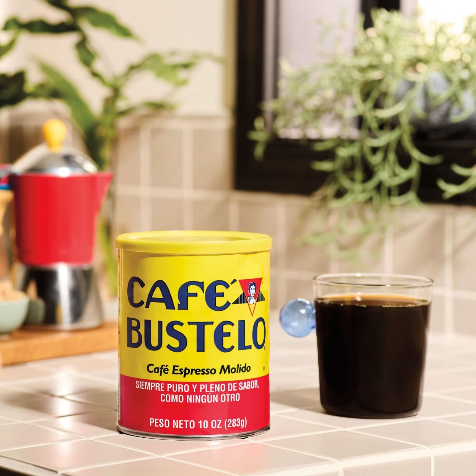Cafe Bustelo Espresso Style Dark Roast Ground Coffee, 10 oz Can