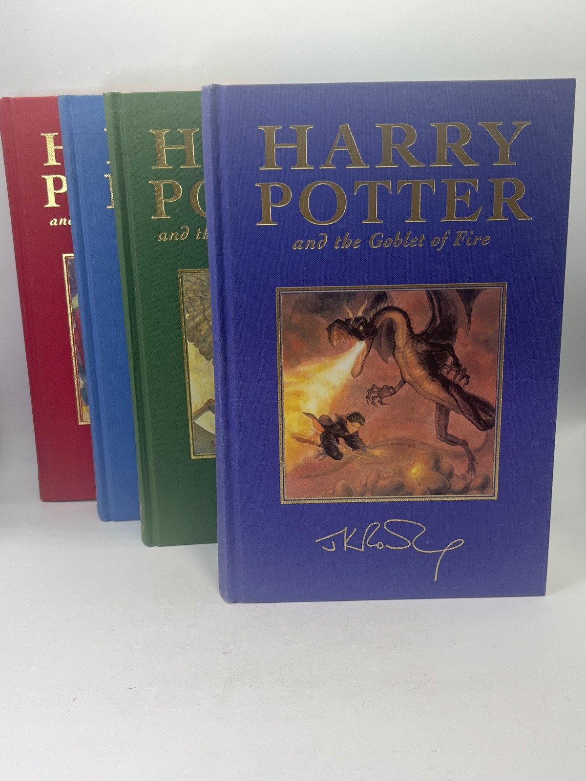 Harry Potter Gift Set Deluxe Signature Edition w Slipcase – Books 1-4 [Hardco…