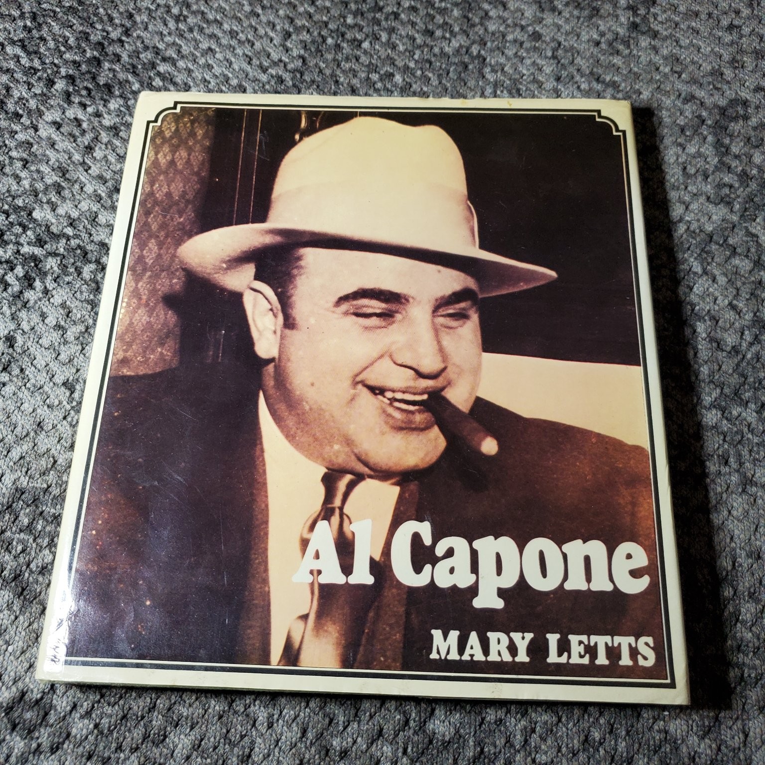 Al Capone Mary Letts 1975 First US Edition Biography History St. Martin’s Press