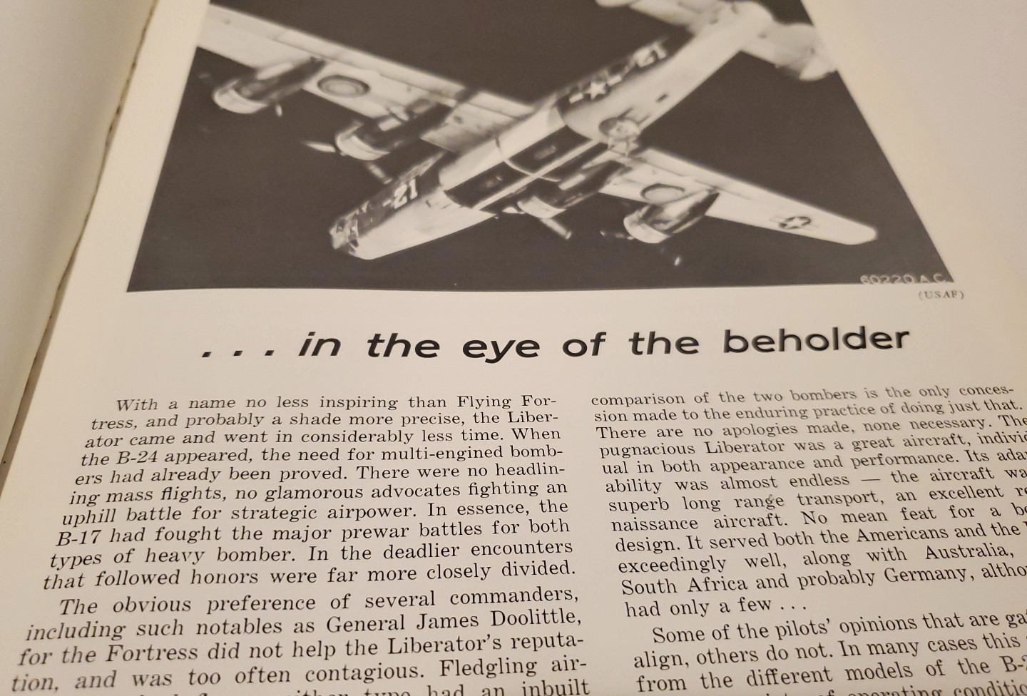 Vintage Famous Aircraft Series The B-24 Liberator Steve Birdsall Arco Pub 1968