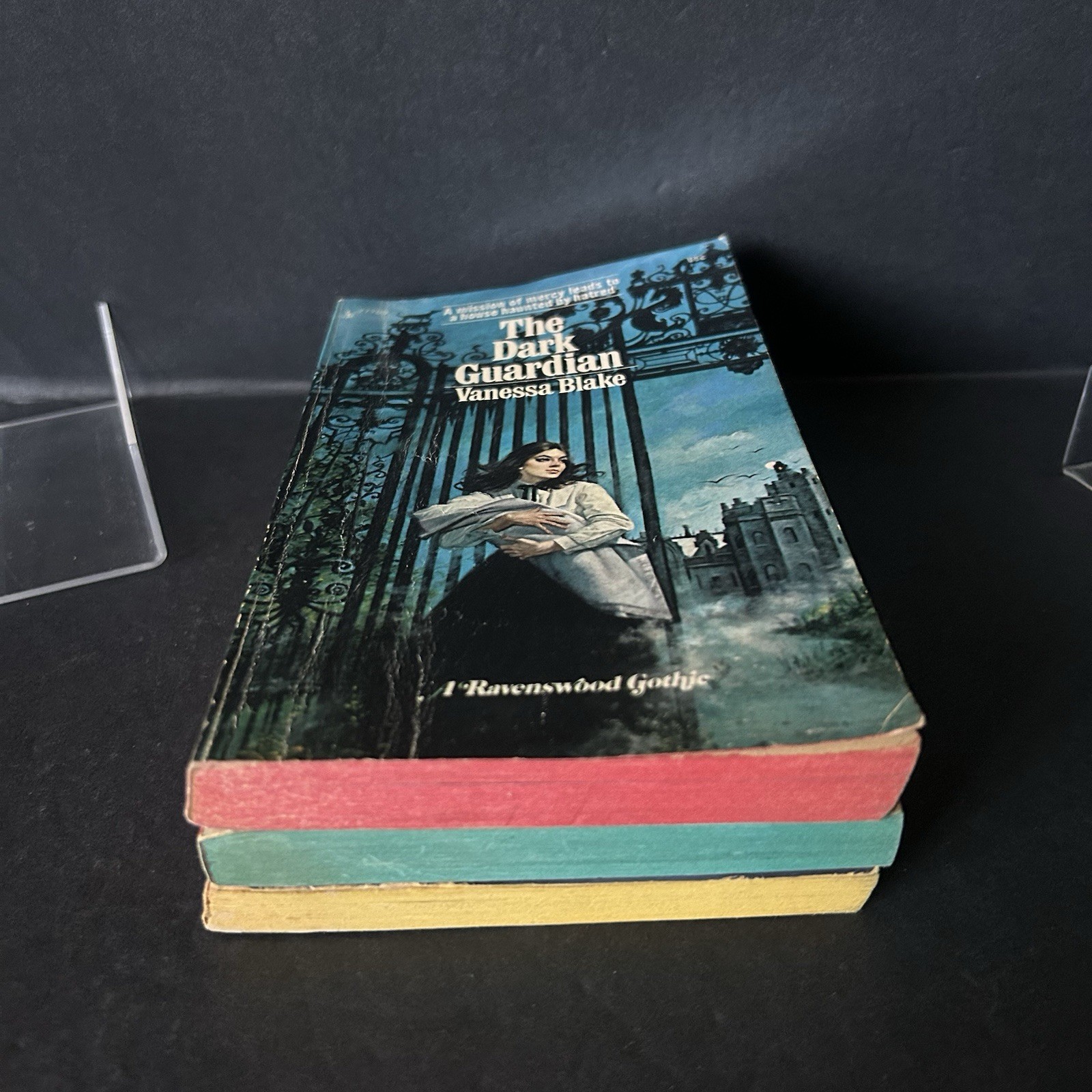Dark Guardian/Vengeance of Valdone/Emerald Hill Vintage Gothic Paperback x 3