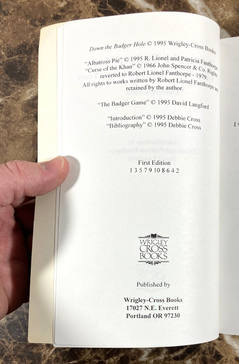 Down The Badger Hole – R. Lionel Fanthorpe The Badger Years By Debbie Cross 1995