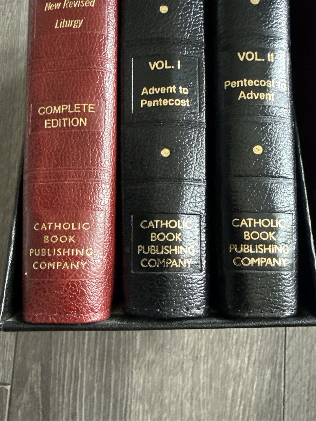 St. Joseph Missals: Complete Gift Box 3-Volume Set Sunday & Weekday Missal