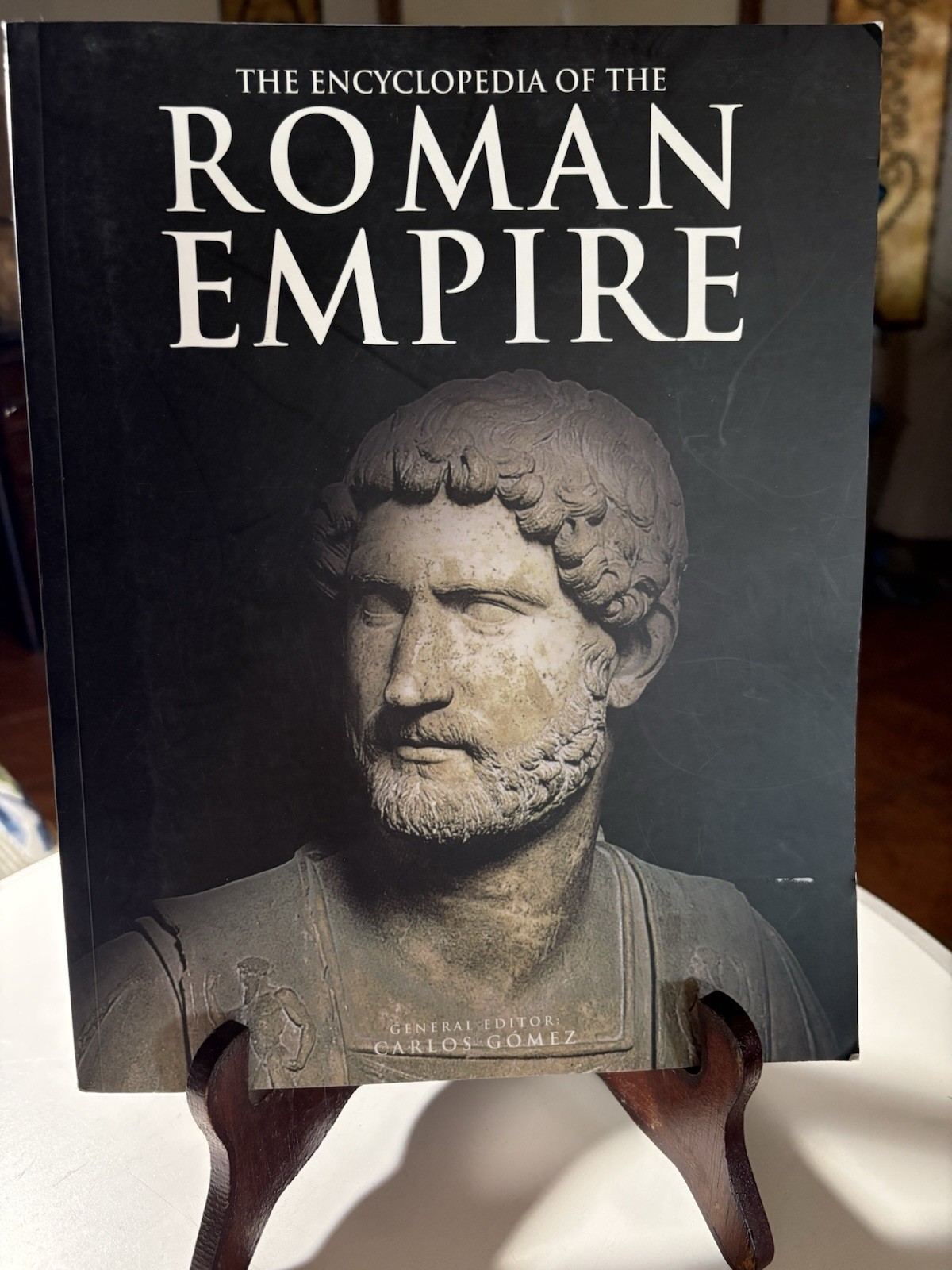 The Encyclopedia Of The Roman Empire 447 Pages 11 Inches Very Nice Condition ￼￼