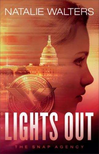 Lights Out; The SNAP Agency – paperback, Natalie Walters, 0800739787