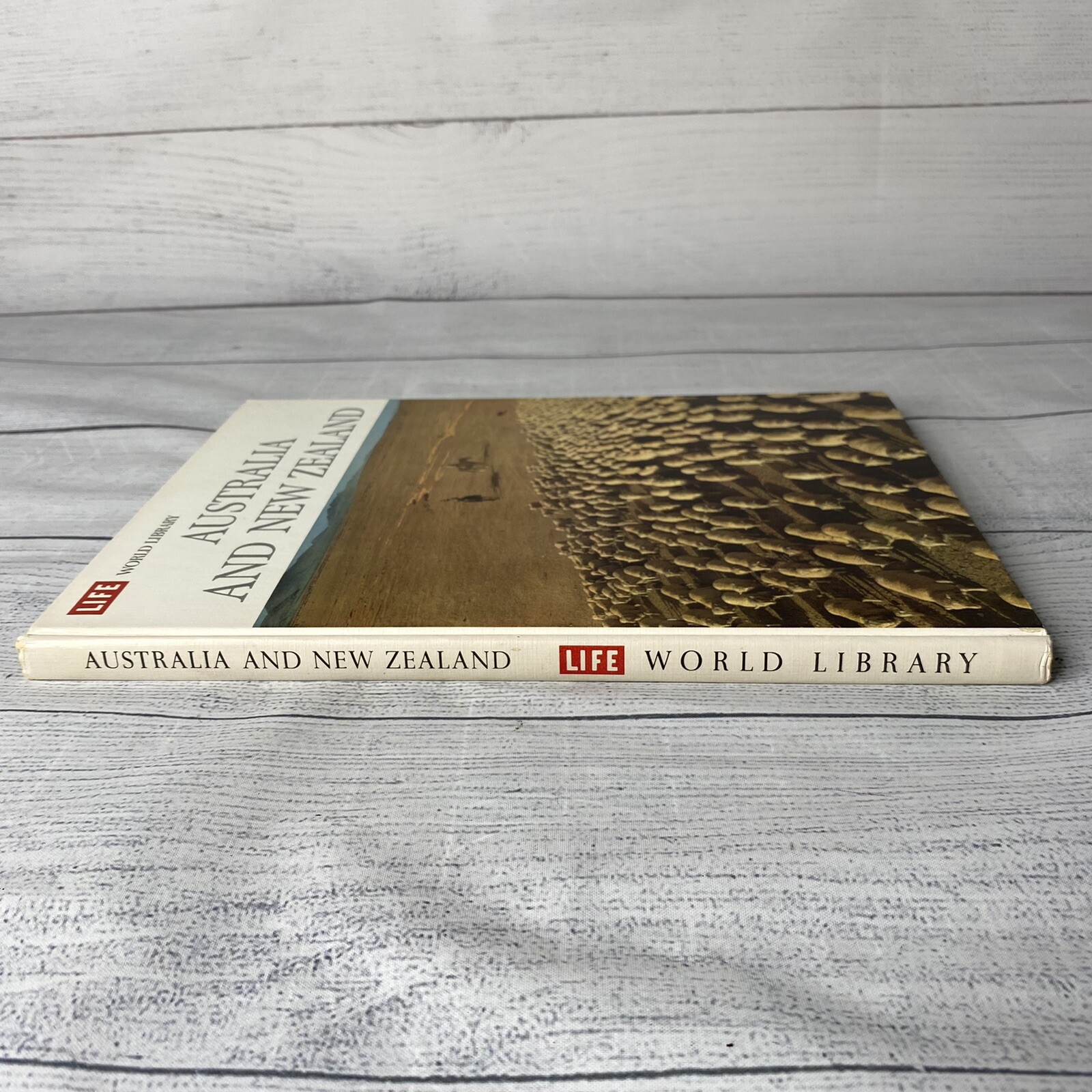 Life World Library AUSTRALIA AND NEW ZEALAND Hardcover 1969