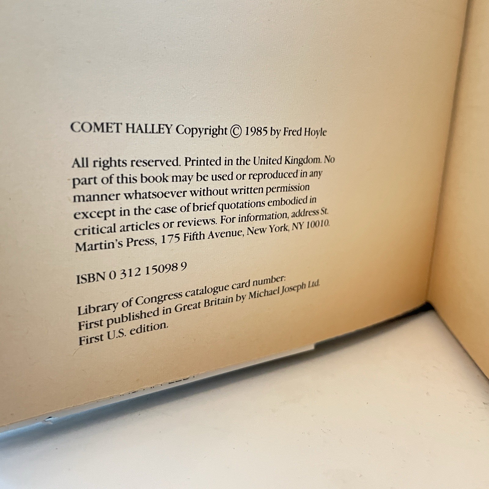 Comet Halley by Fred Hoyle (1985 St. Martin’s Press, Hardcover DJ 1st/1st VG)