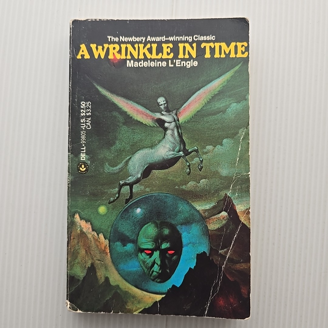 A Wrinkle in Time – Madeleine L’Engle PB 1984 Dell Laurel Leaf (Stranger Things)