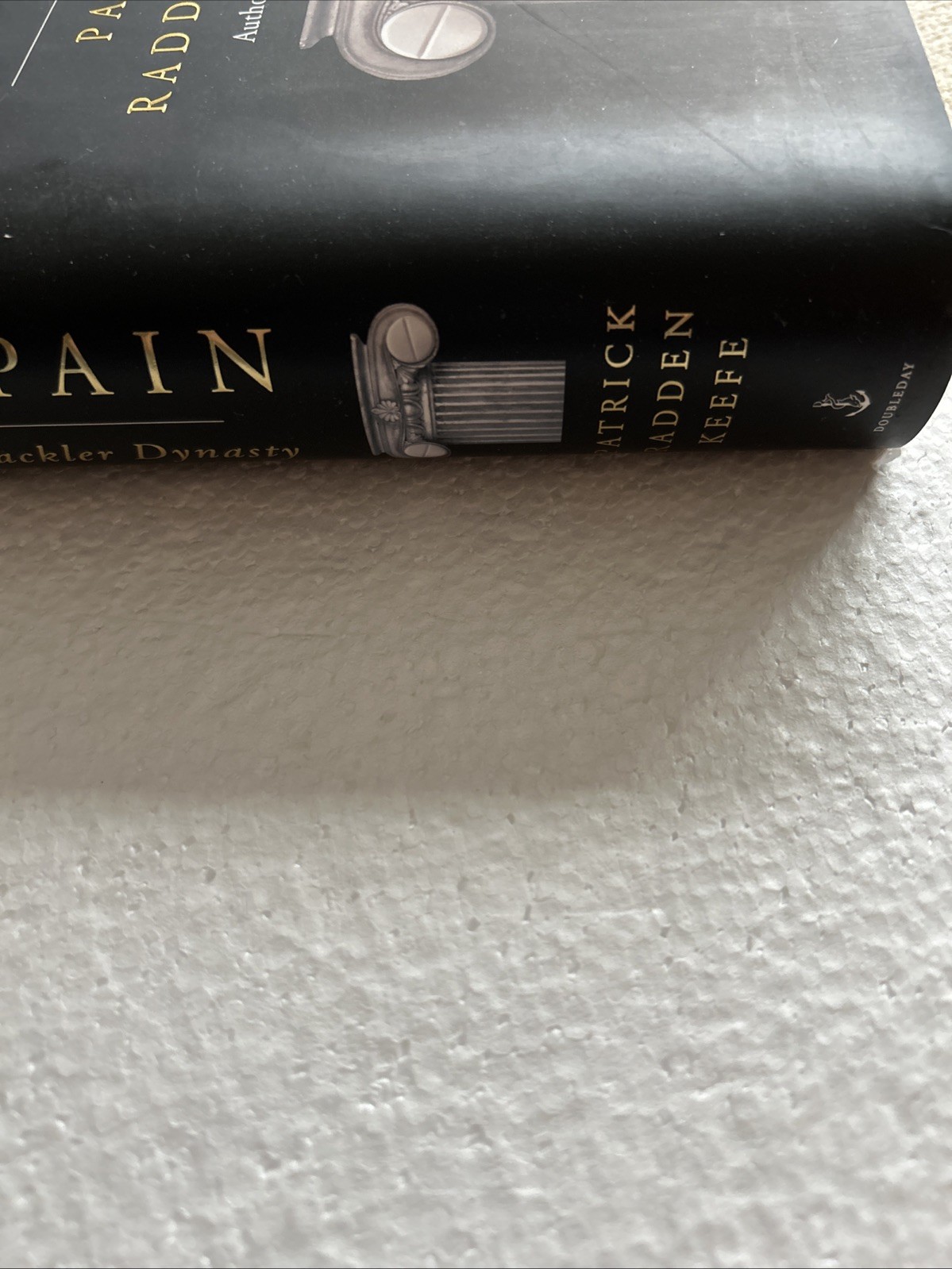 Empire of Pain: The Secret History of the Sackler Dynasty – Patrick Radden Keefe