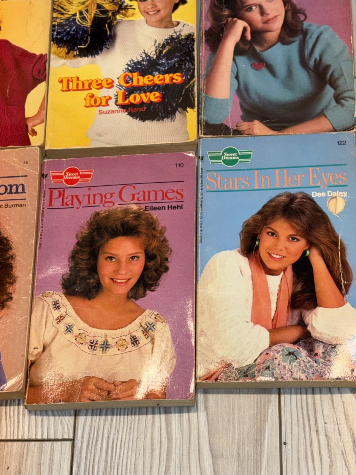 1980’s Sweet Dreams Vintage Paperback Books Young Teens Reading 10 In Lot