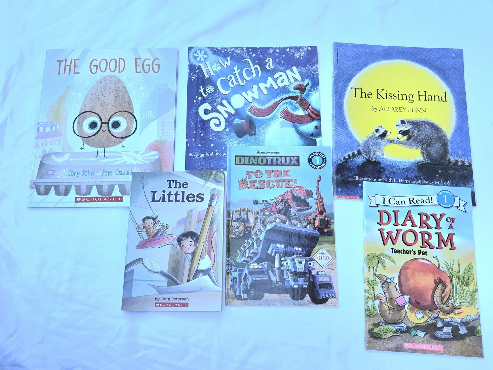 Lot of 14 Kids Books Ages 2-8 years. Variety of Books