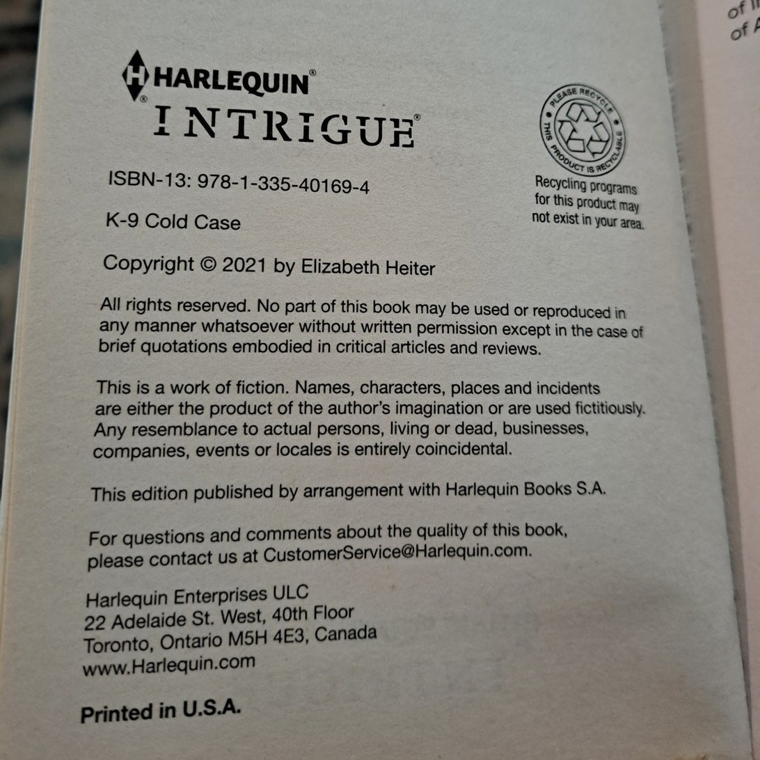 Set of 5 Harlequin Intrigue Pre-owned Books The Awakening Texas Abduction & More