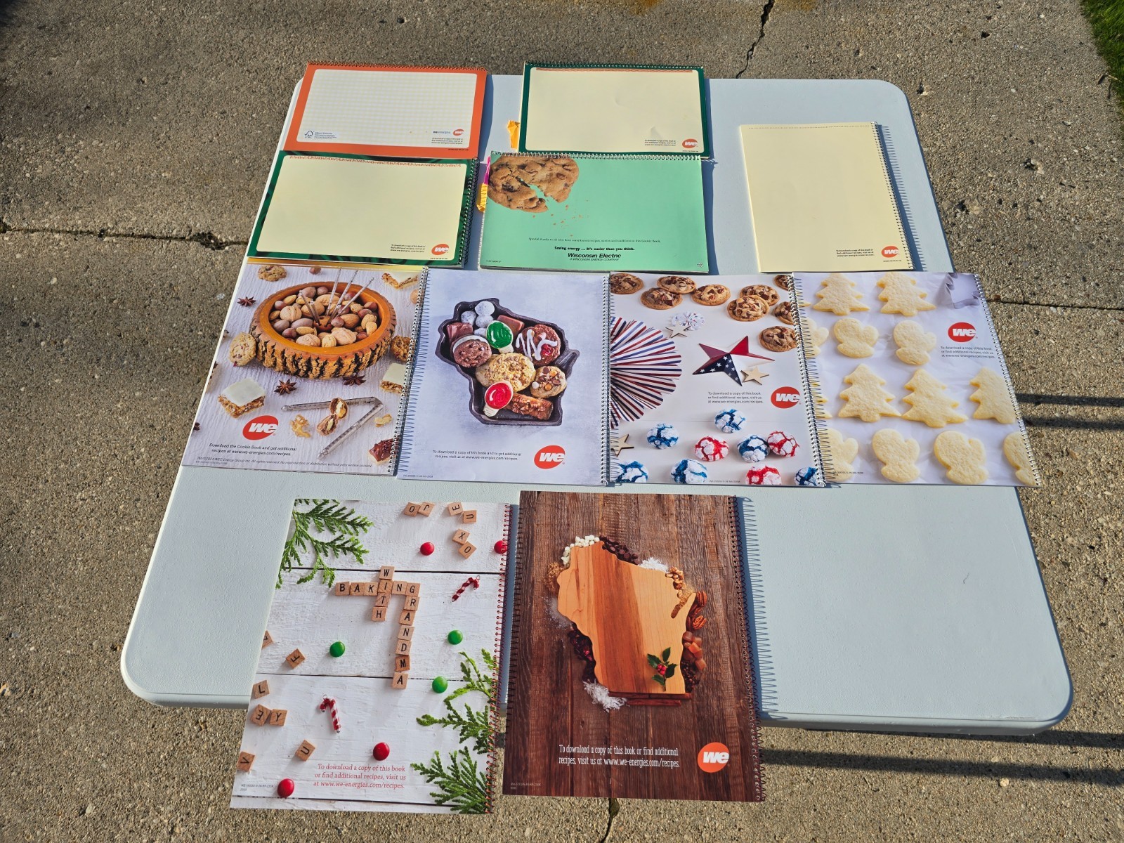Lot of 11 Wisconsin Electric WE Energies Cookie Book Recipe Cookbooks 2006-2019
