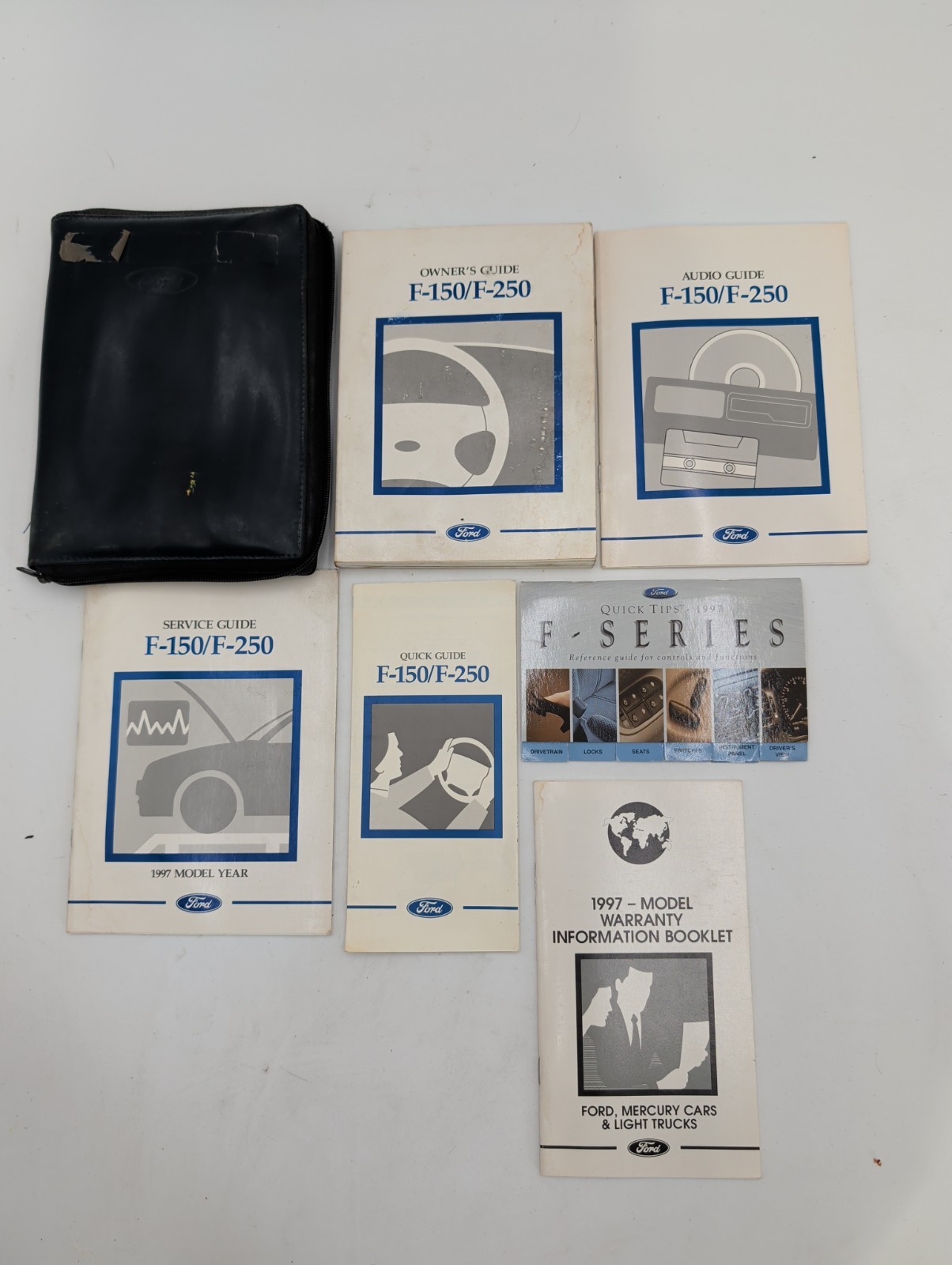 1997 FORD F150 F250 OWNERS MANUAL WITH QUICK TIPS & CASE