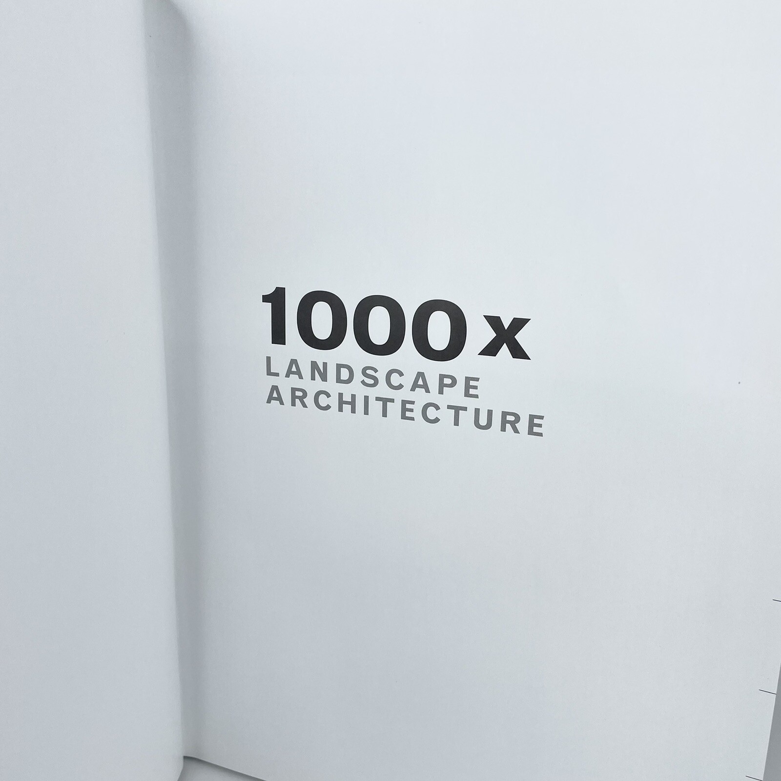 1000 x Landscape Architecture by Braun Braun Publishing 2009 Hardcover Book