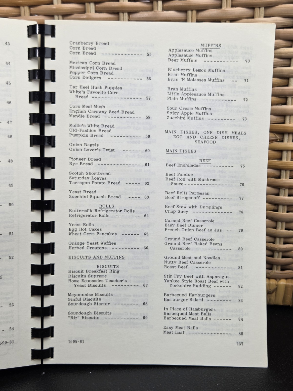Recipes From Historic North Mecklenburg NC Huntersville Woman’s Club 1981