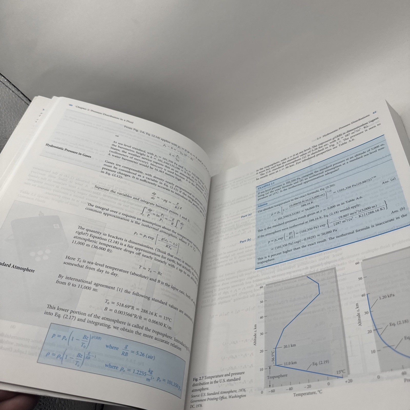 Fluid Mechanics, 8th Edition, In SI Units