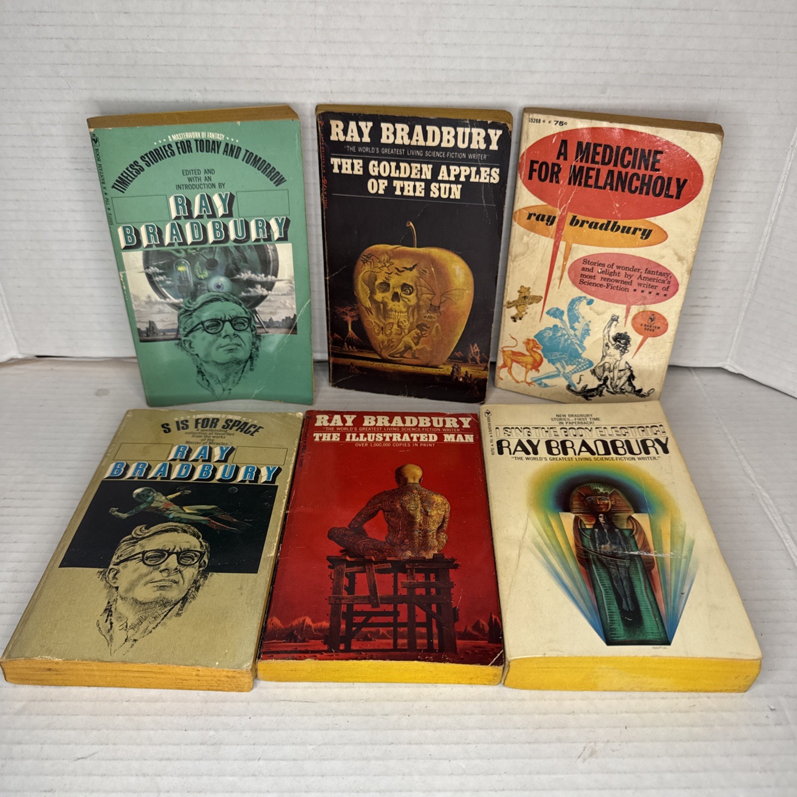 Lot of 6 Ray Bradbury Science Fiction Paperback Books Vintage