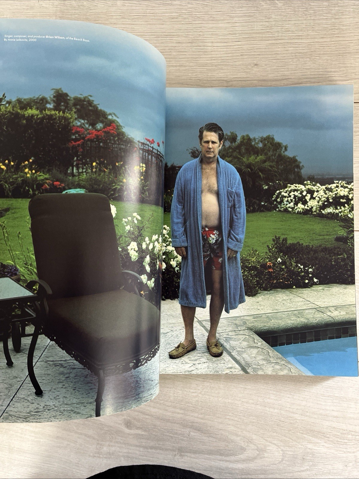 Vanity Fair: the Portraits : A Century of Iconic Images by Graydon Carter. Lib